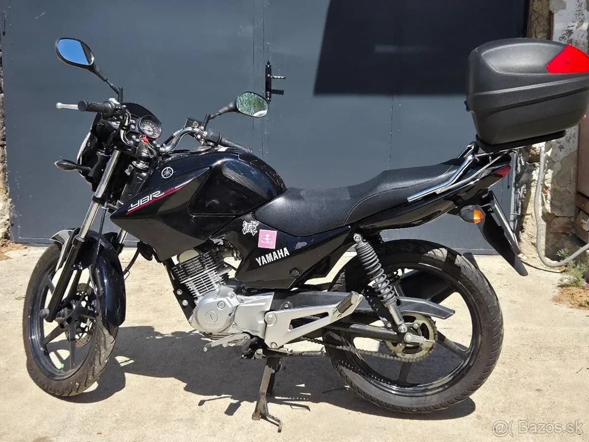 Yamaha YBR 125, spoľahlivá, úsporná motorka, kufor - foto 1